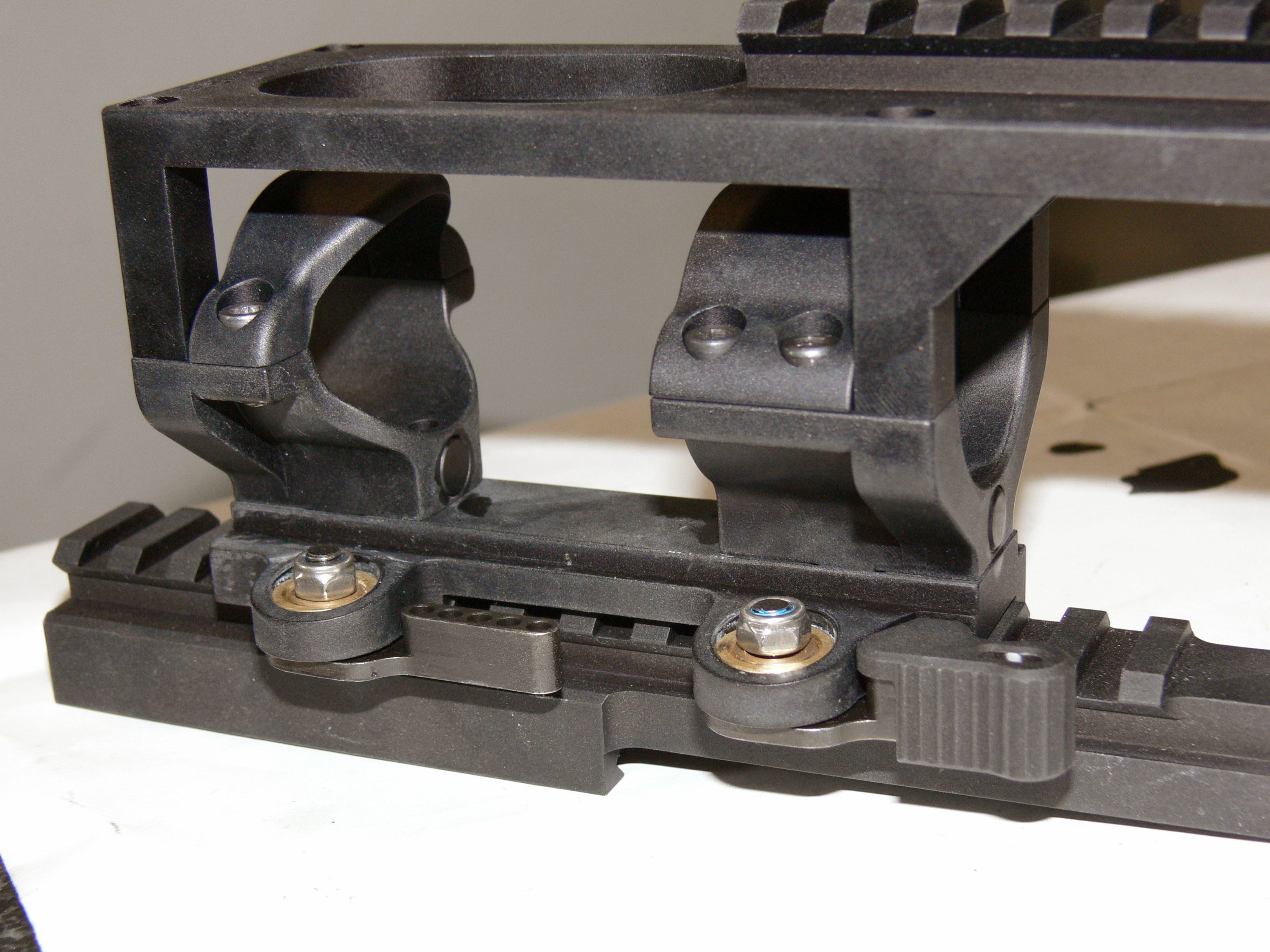 Close-up of the same assembly showing its clamps and fasteners